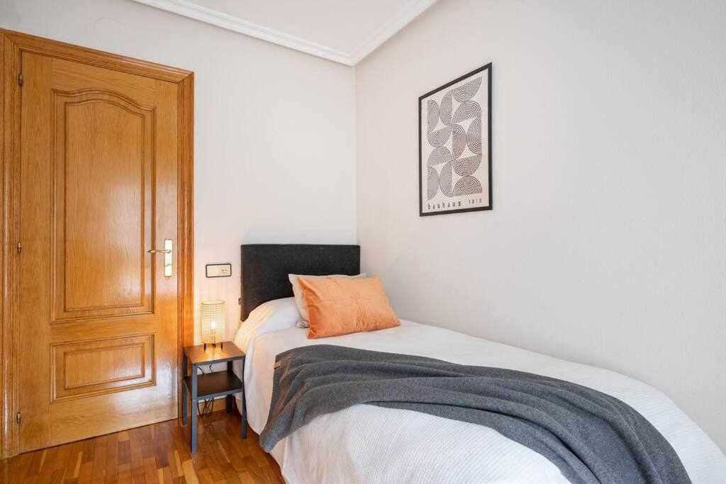 La Plaza Apartamento Gijon Exterior photo